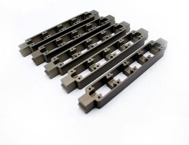 汽（qì）車零件加工（gōng） (5)