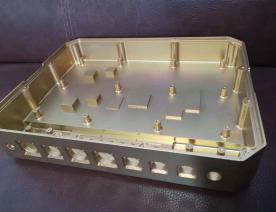 鋁殼（ké）體（tǐ）