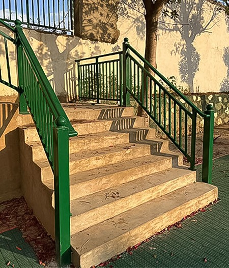 樓梯扶（fú）手